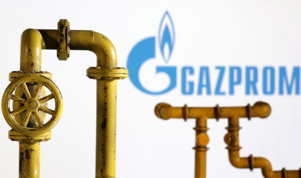 Gazprom đang làm việc để giảm áp suất Tuyến B của đường ống Nord Stream 2. Ảnh:  Dado Ruvic