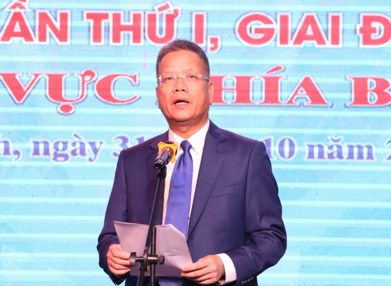 Ông Trần Đình Liệu - Phó Tổng giám đốc BHXH Việt Nam phát biểu tại buổi lễ tôn vinh. Ảnh: NT
