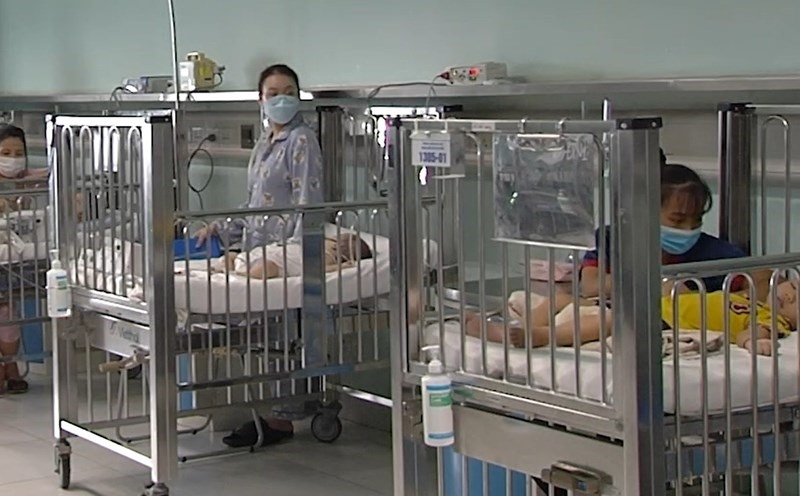 Bệnh viện Nhi Trung ương vừa qua ghi nhận bệnh nhi13 tháng tuổi tử vong vì Adenovirus dù không bệnh nền. Ảnh minh hoạ: LĐO