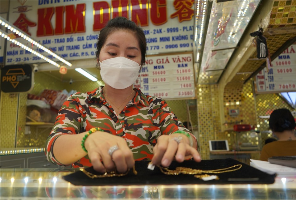 Nhiều quỹ đầu tư đang tích cực mua vàng. Tuy nhiên, giá vàng vừa có diễn biến dừng đà tăng sau khi có nhiều phiên hồi phục. Ảnh minh họa: Phan Anh