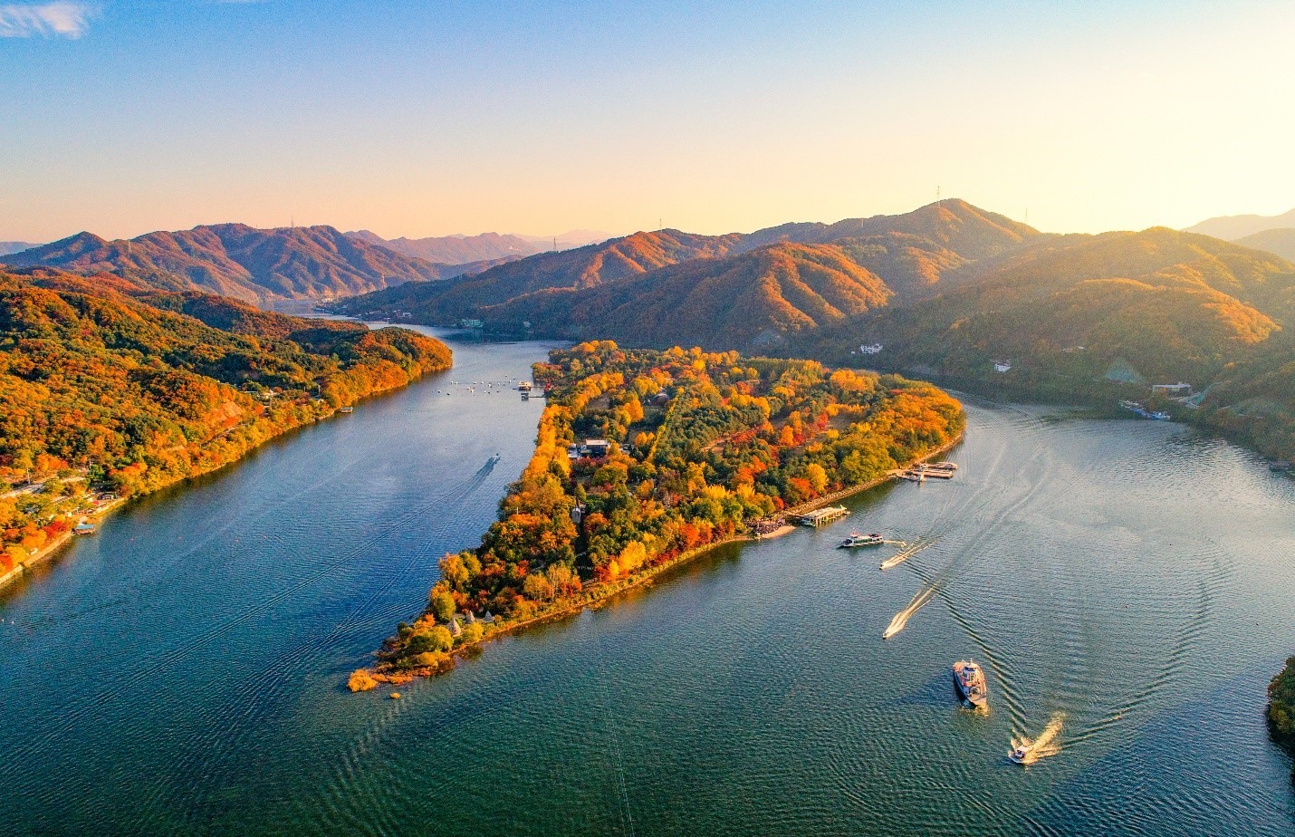 Chiến dịch quảng bá du lịch Hàn Quốc giữa Vietravel và Tổng Cục du lịch Hàn Quốc tại Việt Nam (KTO) – Nguồn ảnh: Shutterstock