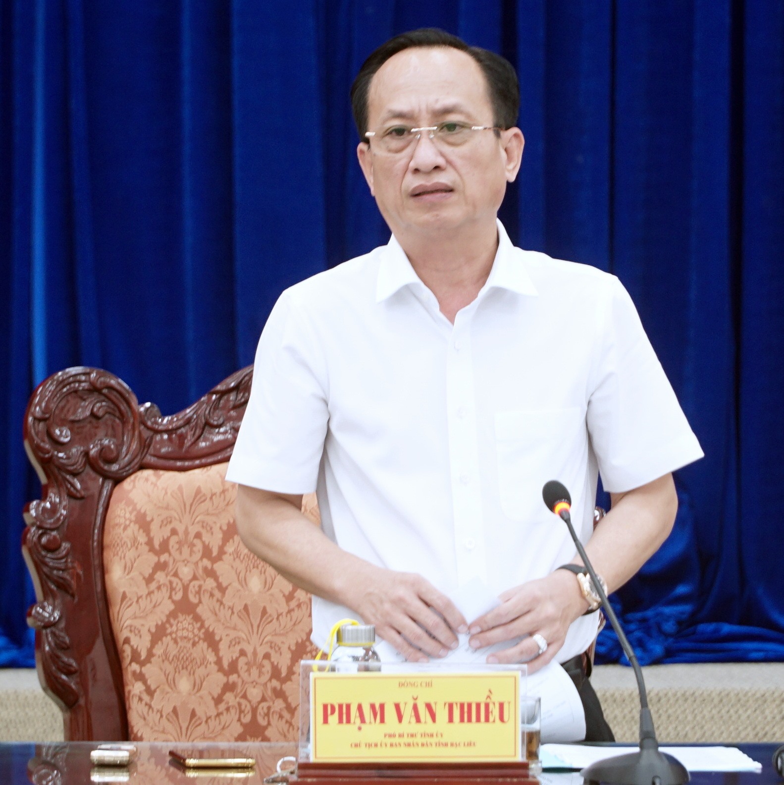 Chủ tịch UBND tỉnh Bạc Liêu Phạm Văn Thiều chỉ đạo làm rõ, sai đến đâu, xử đến đó không thể để lãng phí mãi được. Ảnh: Nhật Hồ