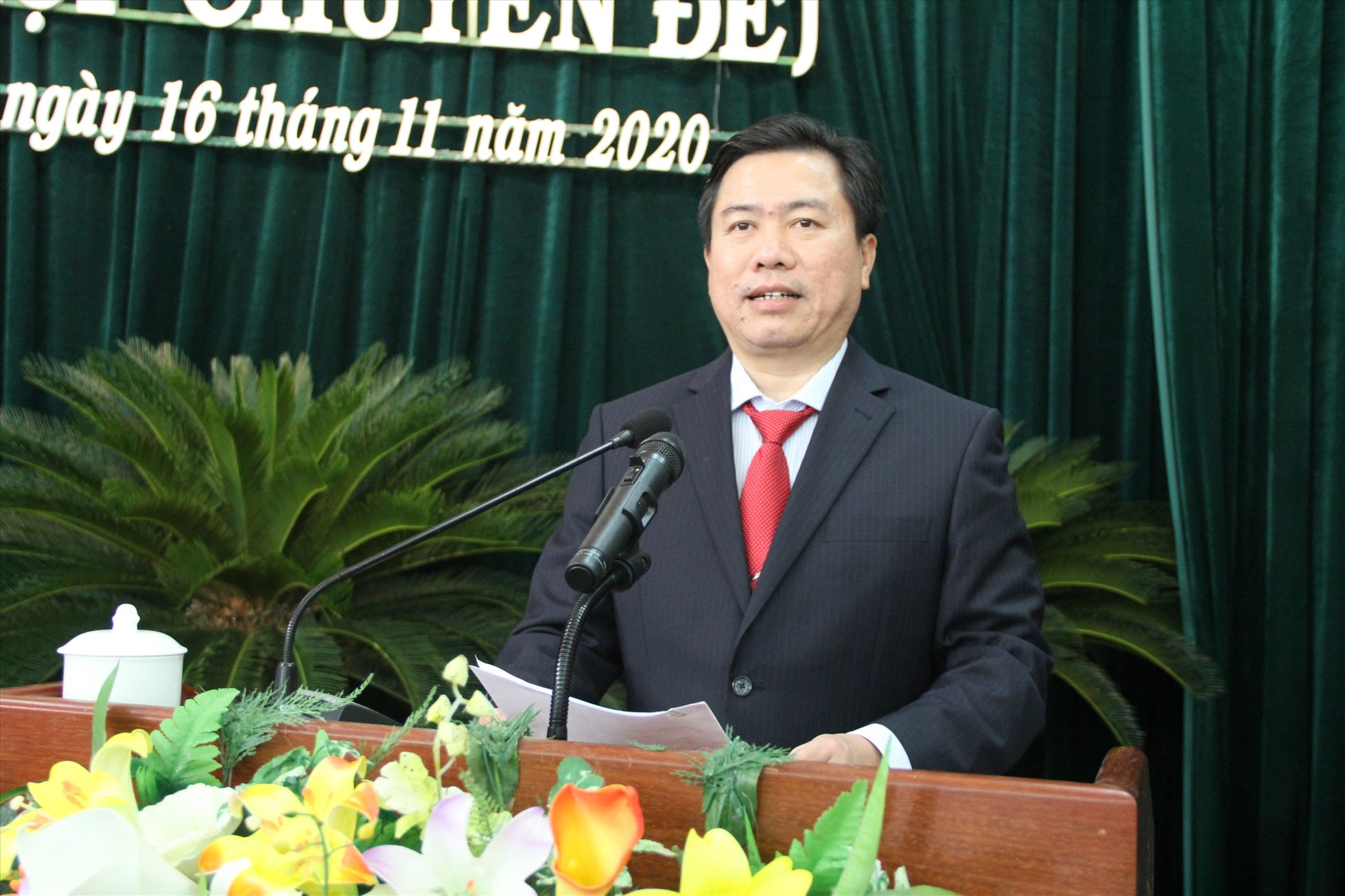 Ông Trần Hữu Thế khi còn giữ chức Chủ tịch UBND Phú Yên.