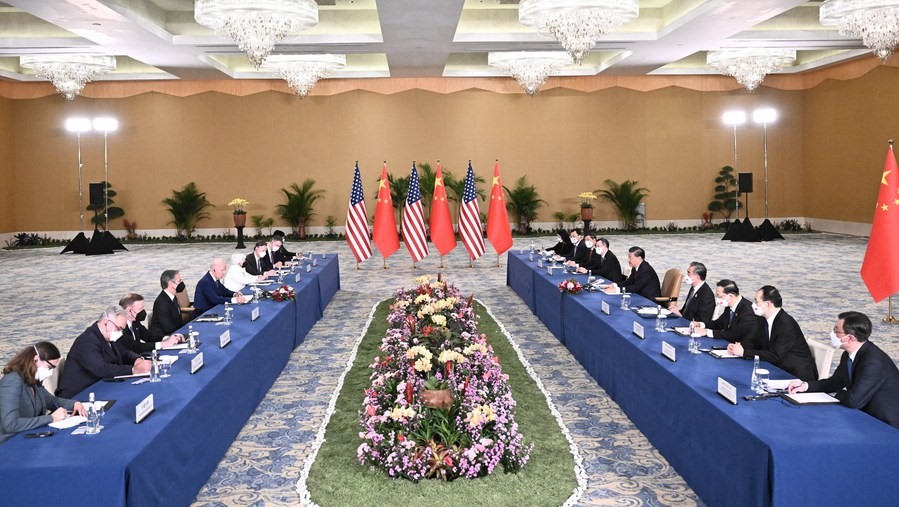 Chủ tịch Trung Quốc Tập Cận Bình gặp Tổng thống Mỹ Joe Biden tại Bali, Indonesia, ngày 14.11.2022. Ảnh: Tân Hoa Xã