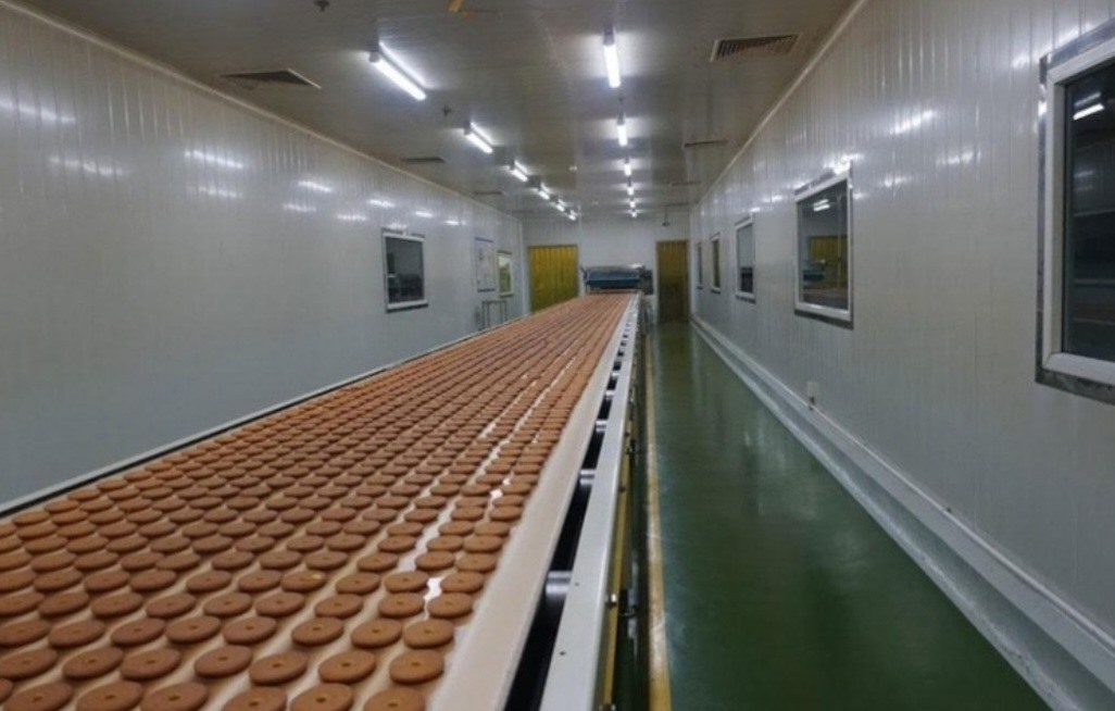 Dây chuyền thiết bị đồng bộ chuẩn châu Âu của nhà máy bánh kẹo Bảo Hưng. Ảnh: CTV