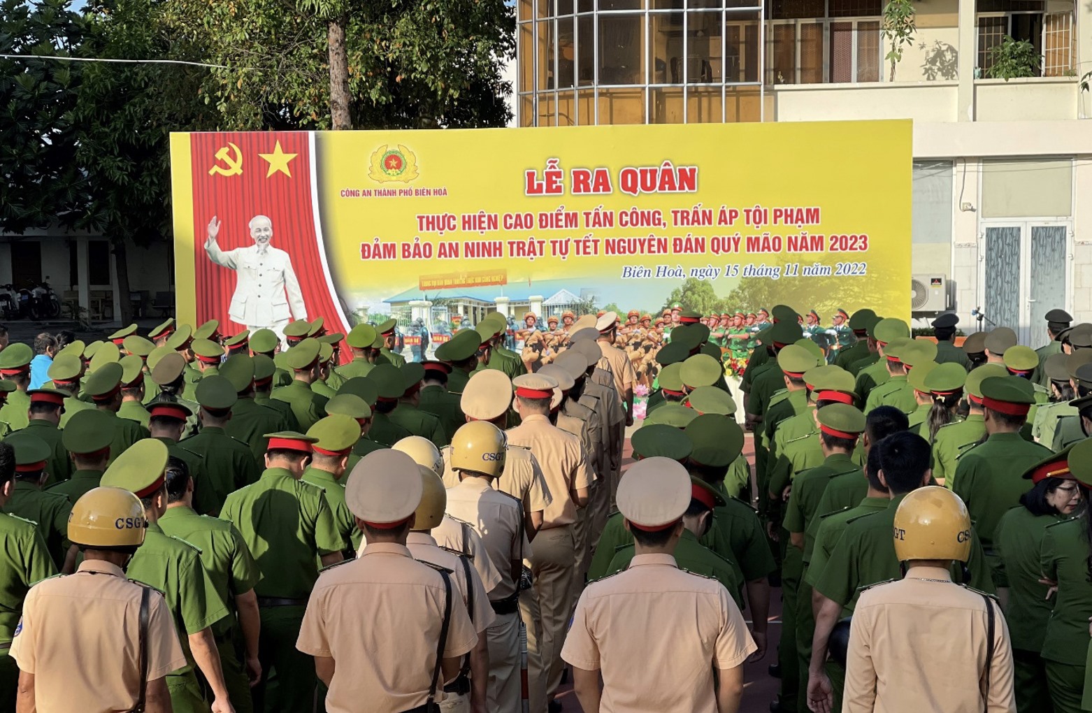 Lễ ra quân tấn công trấn áp tội phạm của Công an TP Biên Hòa. Ảnh: CA ĐN