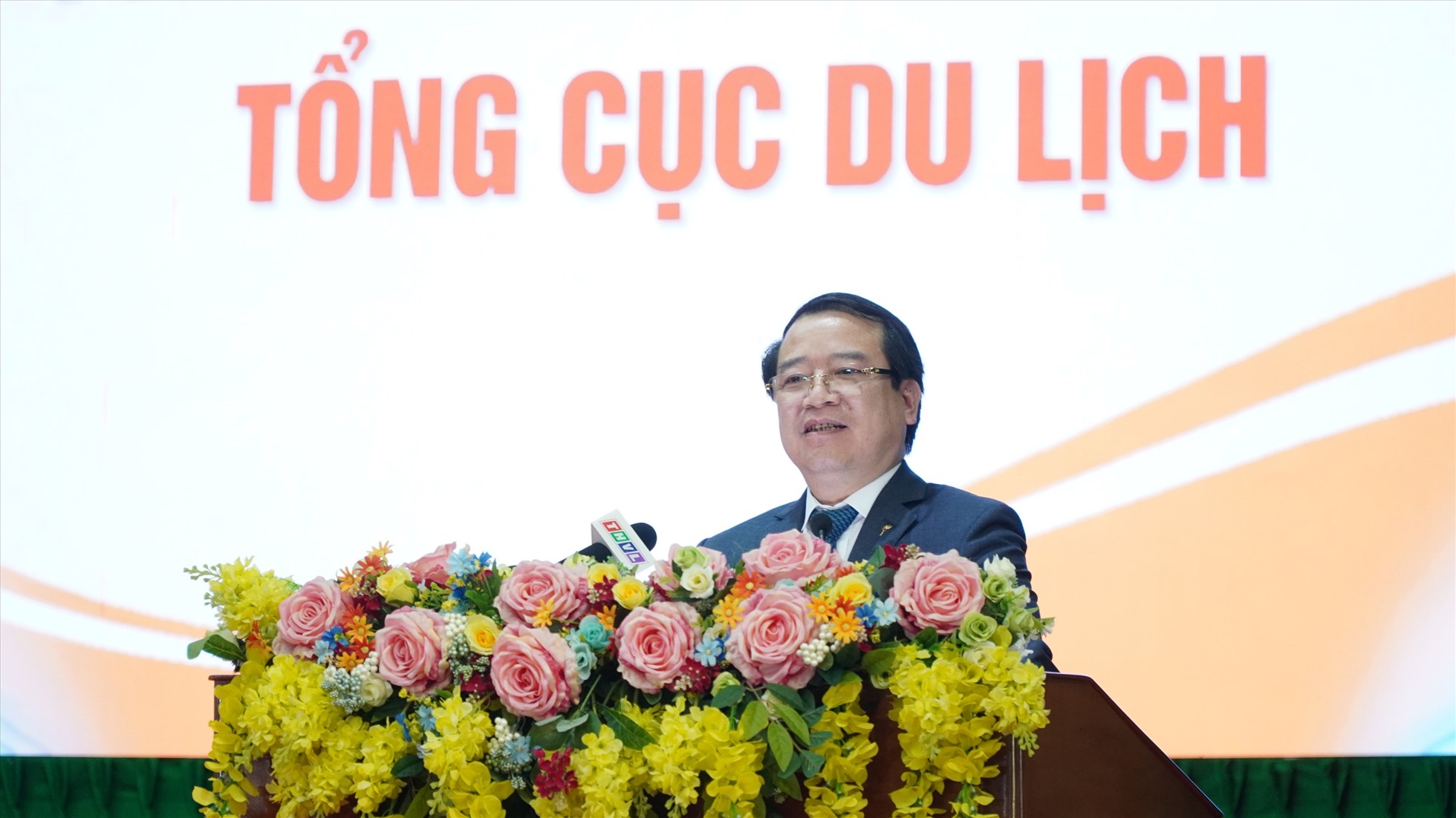 Ông Hà Văn Siêu - Phó Tổng Cục trưởng Tổng Cục Du lịch phát biểu.