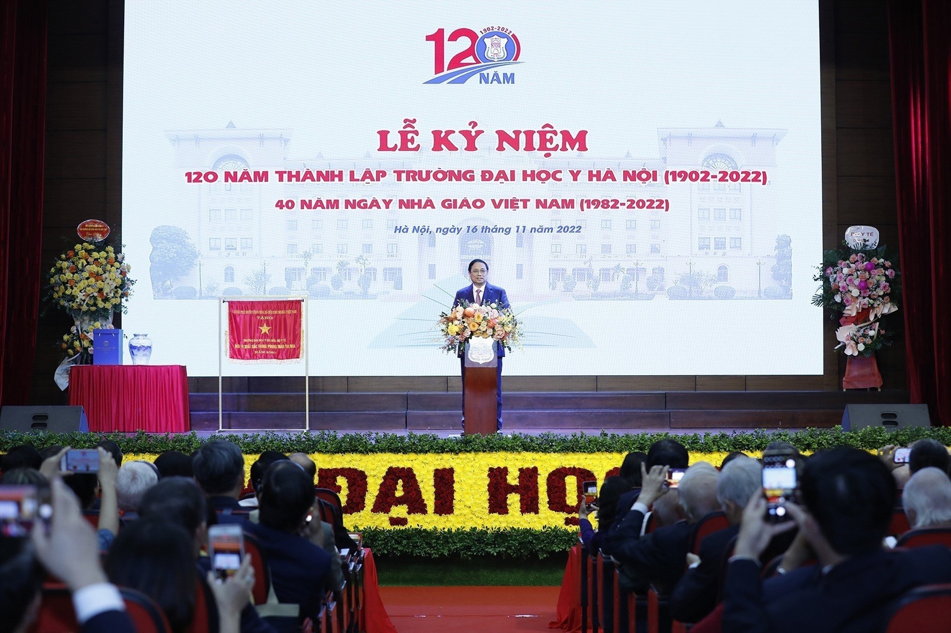 Thủ tướng Phạm Minh Chính dự kỷ niệm 120 năm thành lập Trường Đại học Y Hà Nội.