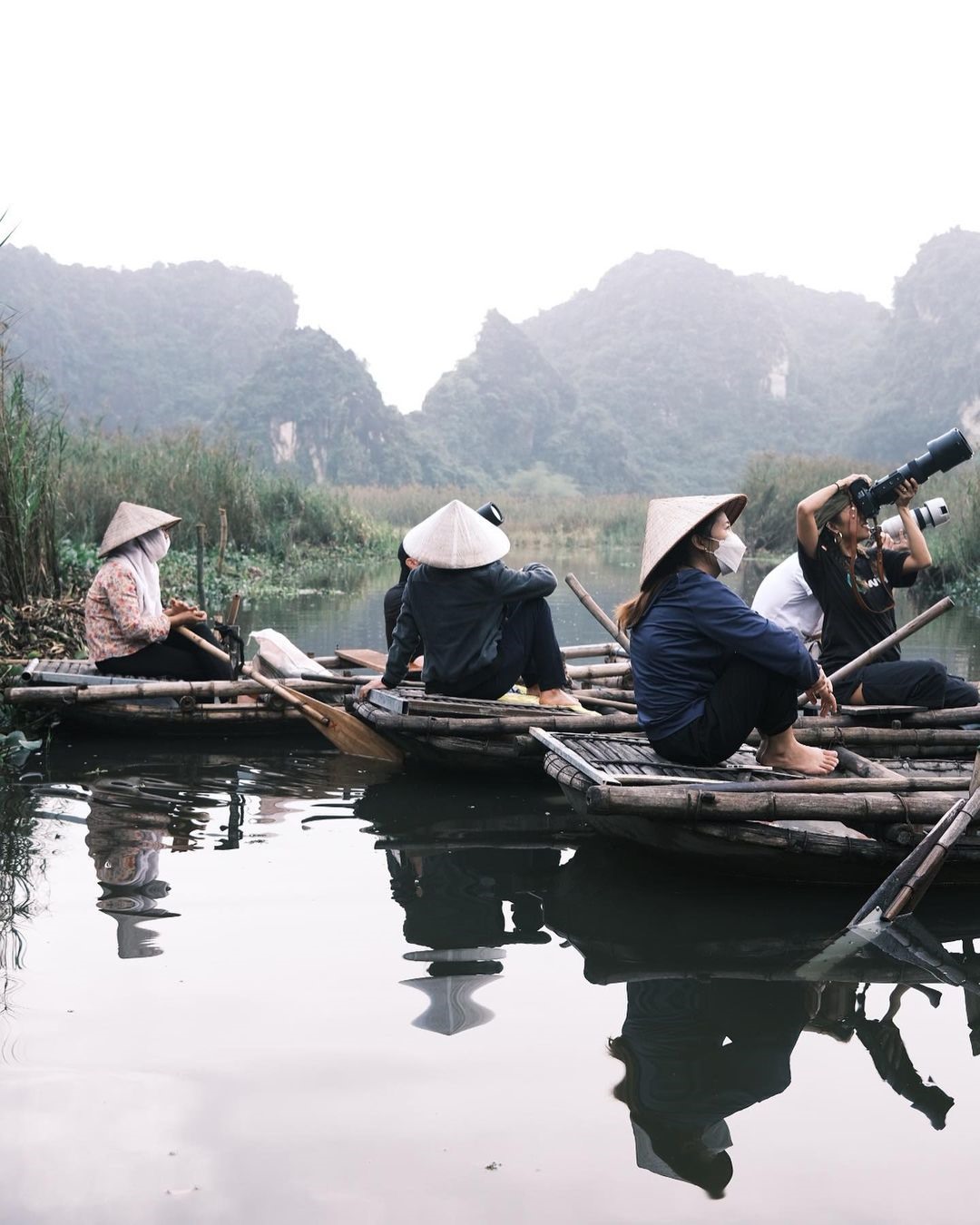 Khu bảo tồn được bao bọc bởi một hệ thống đá vôi với hệ thống hang động, thảm thực vật đặc trưng cho hệ sinh thái núi đá vôi, là môi trường sống chính của hơn 40 loài voọc mông trắng, một trong những loài linh trưởng đang bị đe dọa tuyệt chủng ở mức toàn cầu và chỉ còn ở Việt Nam.