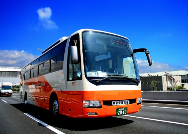 Theo một nhà điều hành xe buýt, ngành công nghiệp xe buýt limousine của Nhật Bản chỉ có ba tài xế cho mỗi 20 xe buýt. Ảnh: Live Japan