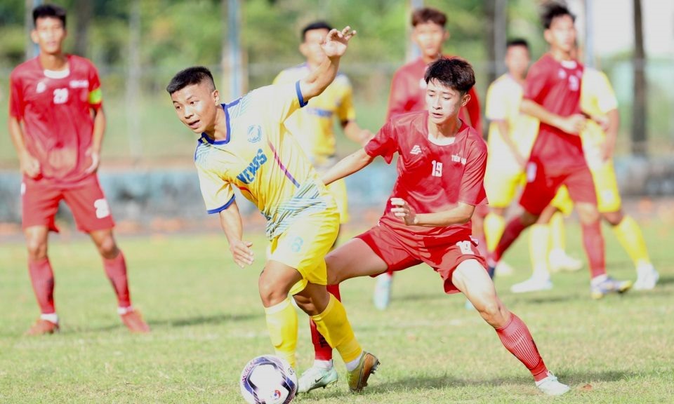 U21 Gia Định và U21 Bình Dương giành tấm vé vào vòng chung kết U21 Quốc gia. Ảnh: VFF