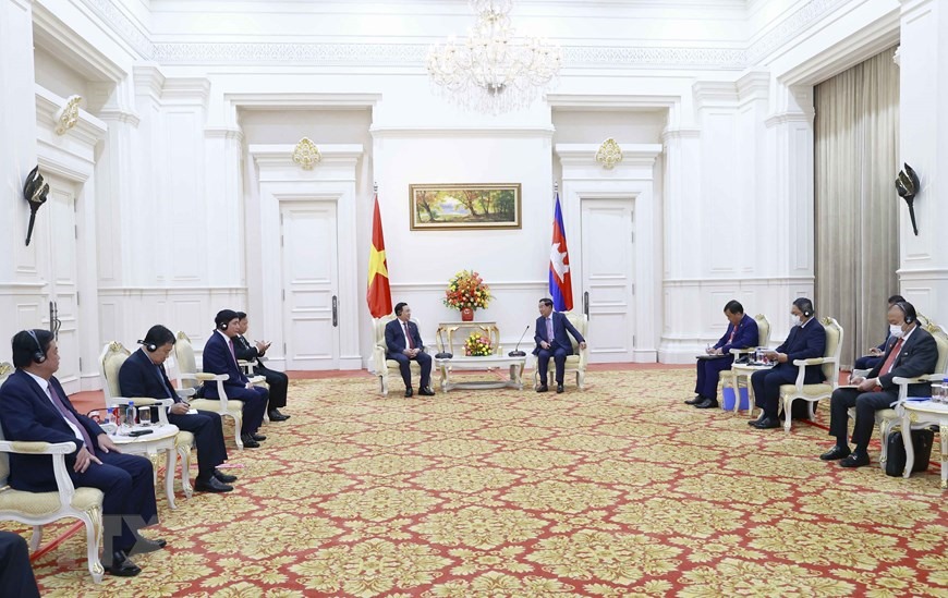 Chủ tịch Quốc hội Vương Đình Huệ đang ở thăm chính thức Vương quốc Campuchia và dự Đại hội đồng Liên Nghị viện các nước ASEAN lần thứ 43 (AIPA-43). Ảnh: TTXVN