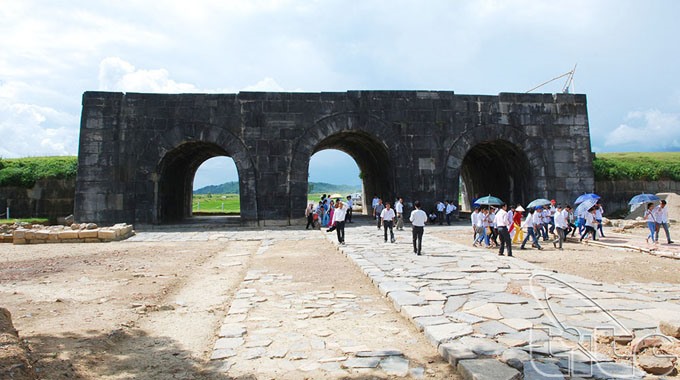 Thành nhà Hồ (Thanh Hóa). Ảnh: TITC