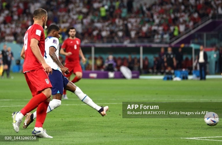 Rashford ghi bàn thắng thứ 5 cho tuyển Anh. Ảnh: AFP