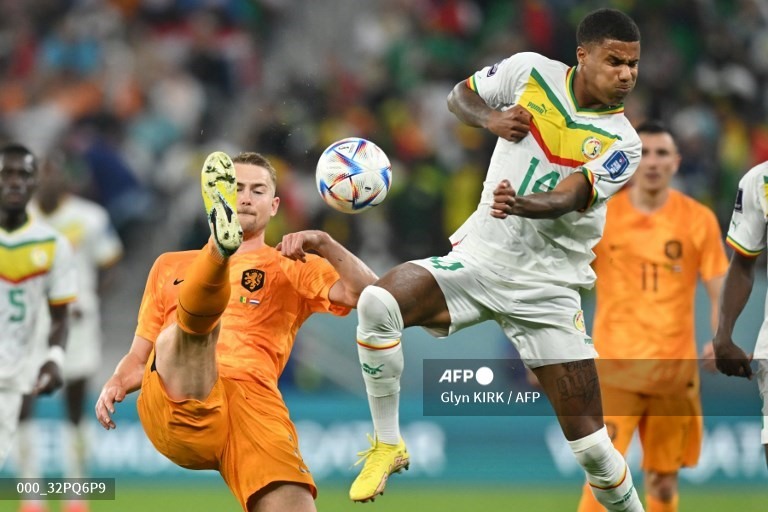 Thể lực rất tốt giúp các cầu thủ Senegal áp sát liên tục, gây khó khăn cho đối thủ. Ảnh: AFP