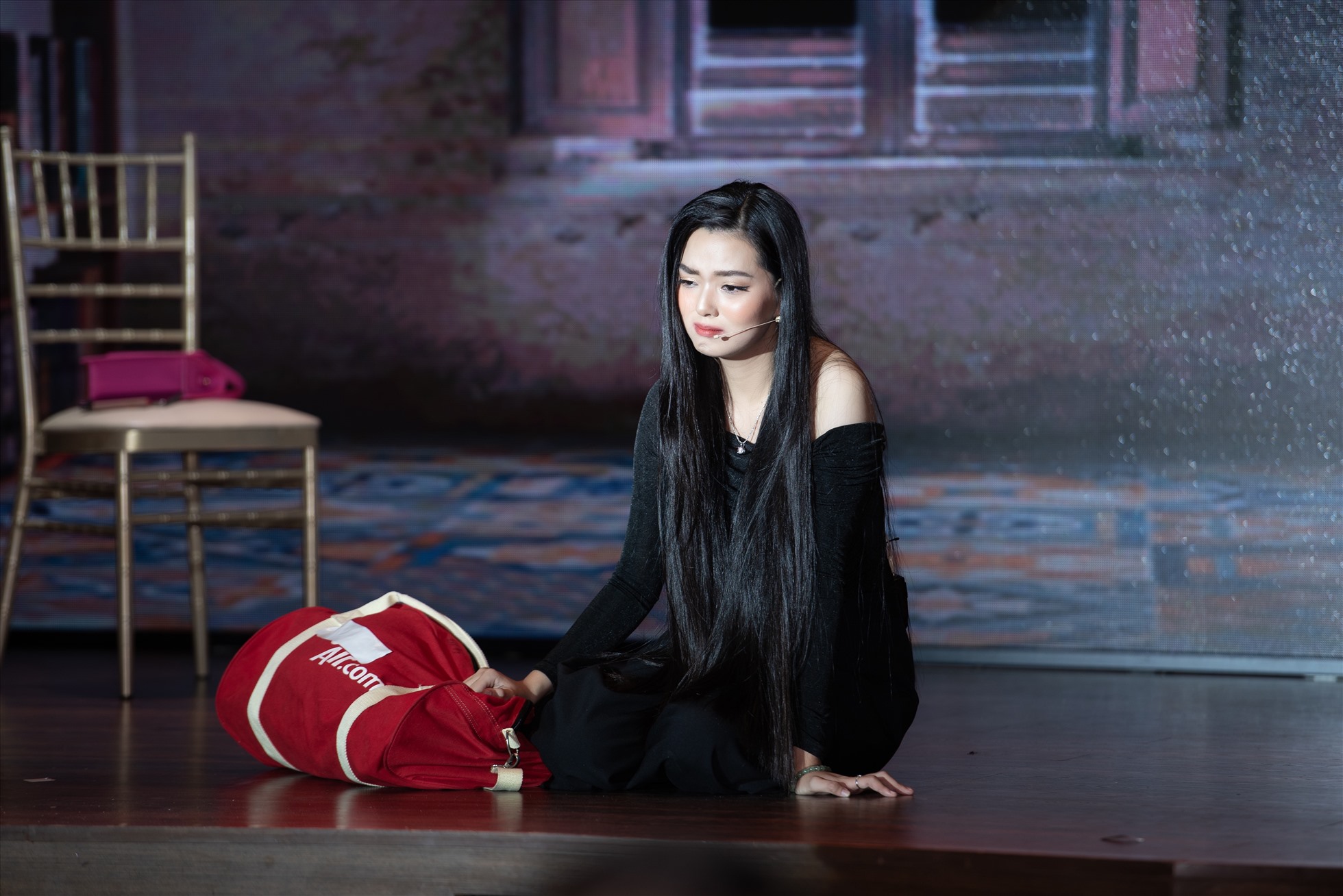 Xuất thân từ Đại học sân khấu điện ảnh thí sinh Mai Trang Thảo diễn vở kịch tâm lý tình cảm mẫu tử và lấy nhiều nước mắt của người xem.