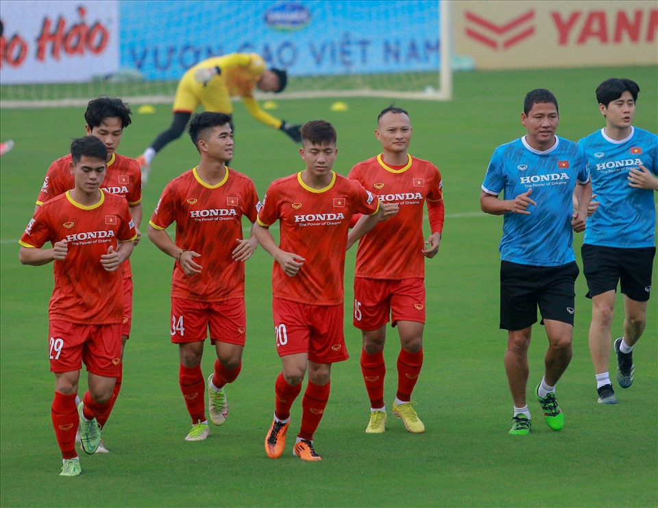 Tuyển Việt Nam hội quân hôm 23.11 để chuẩn bị cho AFF Cup 2022. Ảnh: Xuân Trang
