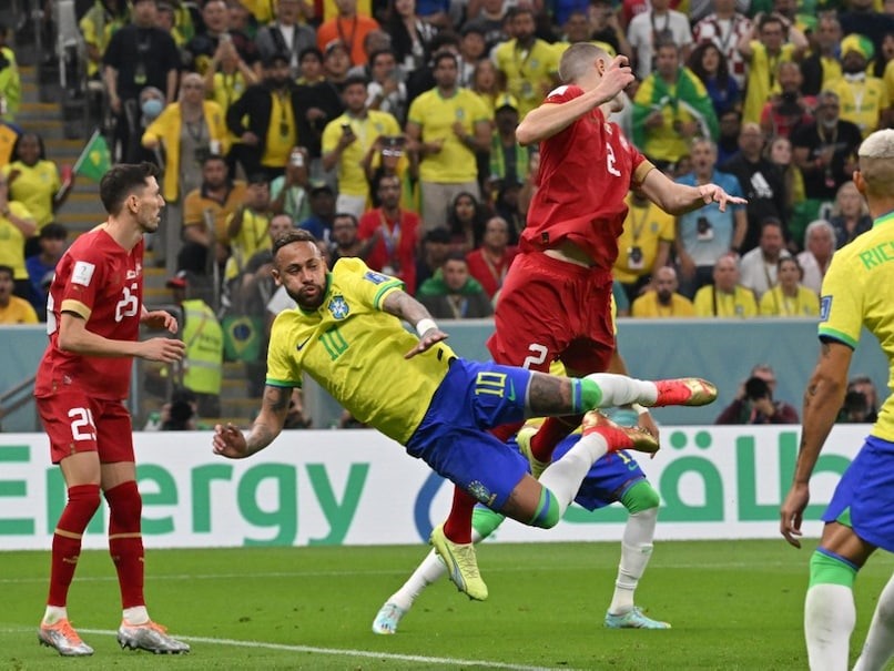 Neymar chơi không mấy nổi bật ở trận gặp Serbia. Ảnh: AFP