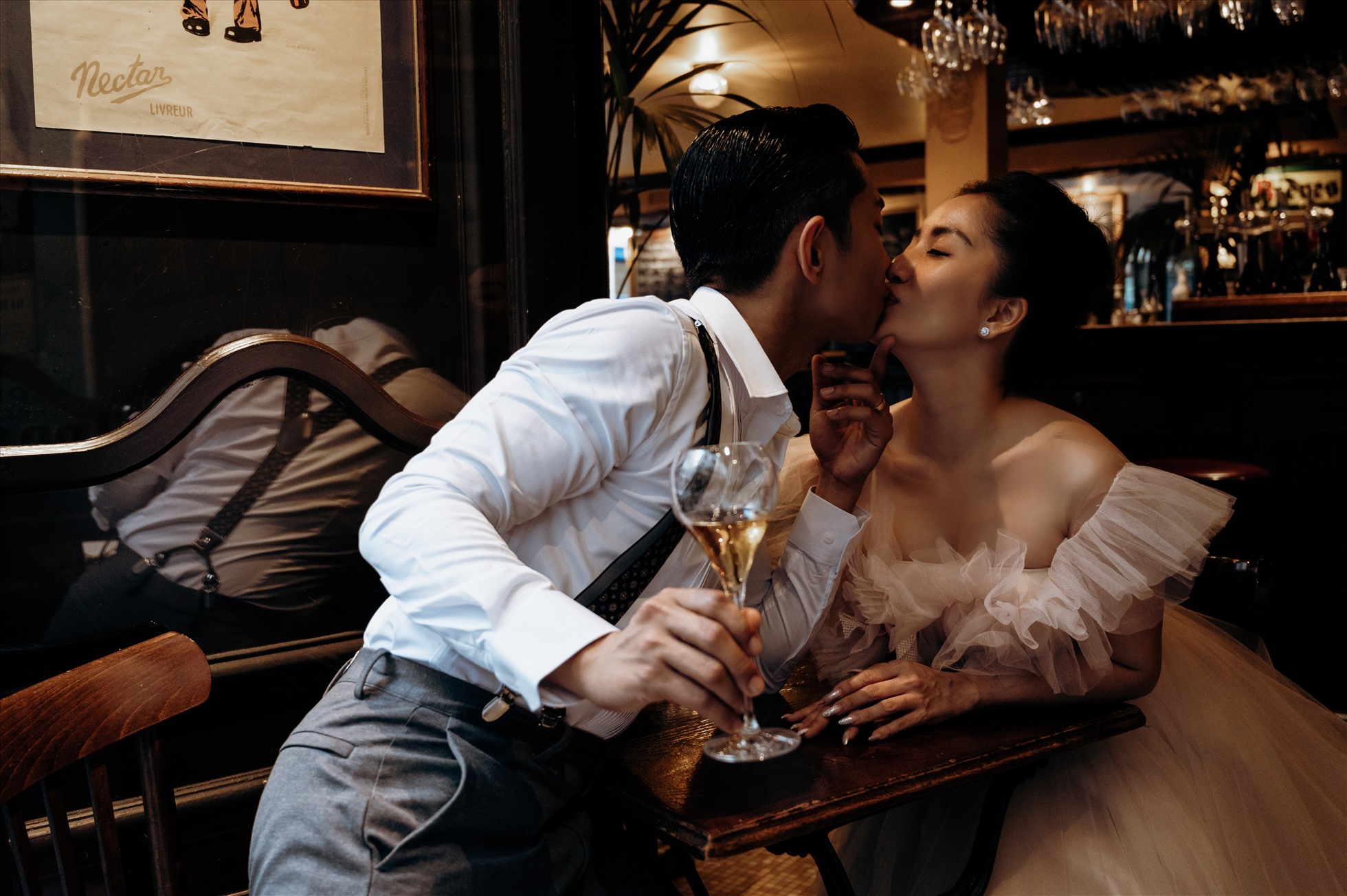 Mỗi bức ảnh ngập tràn tình yêu mà cả hai dành cho nhau được truyền tải trọn vẹn đến người xem.