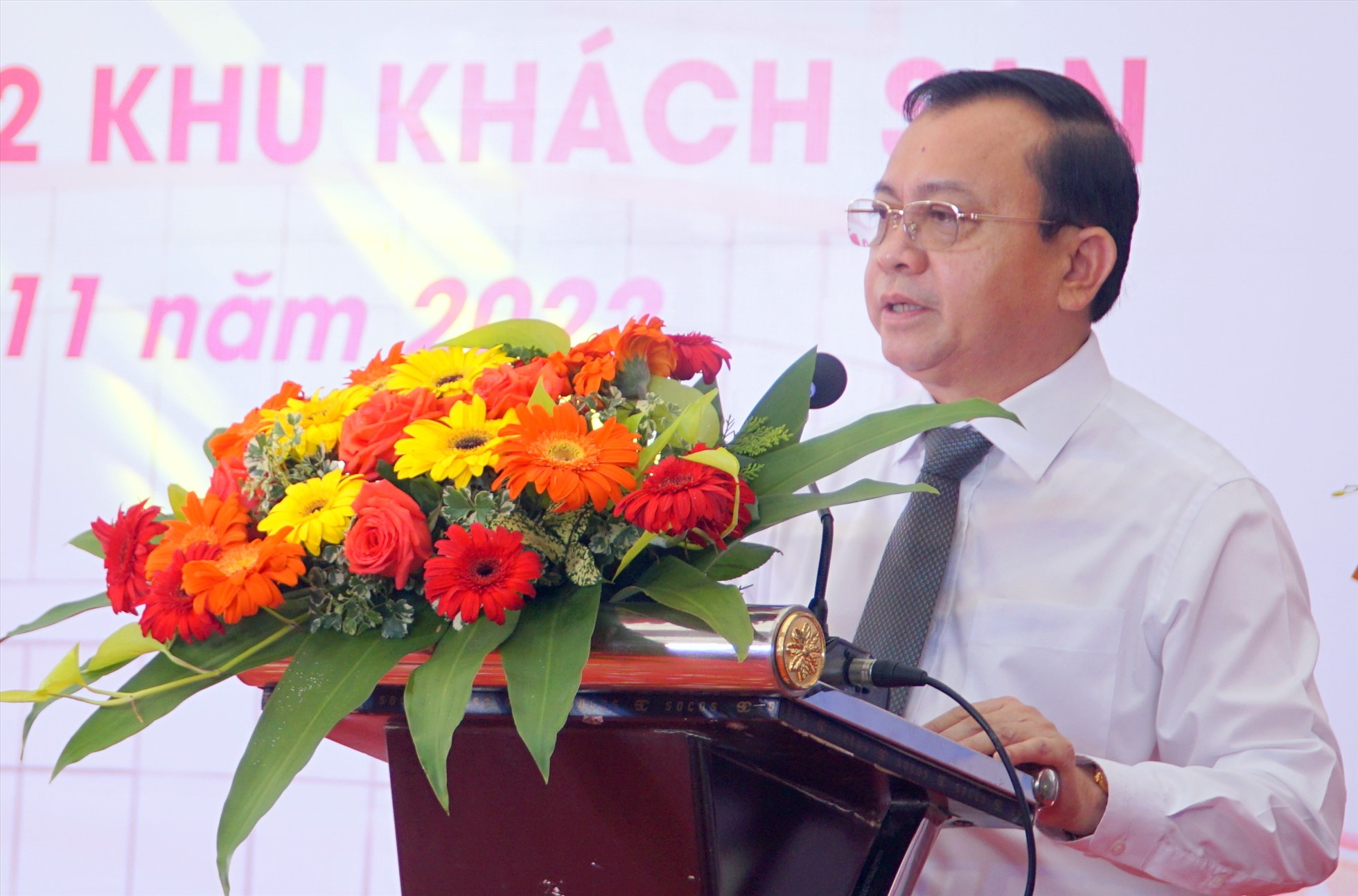 Phó chủ tịch UBND tỉnh Bạc Liêu Lê Tấn Cận phát biểu tại lễ khánh thành Nguyễn Kim Bạc Liêu. Ảnh: Nhật Hồ