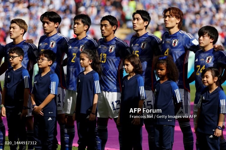 Đội hình ra sân Nhật Bản. Ảnh: AFP