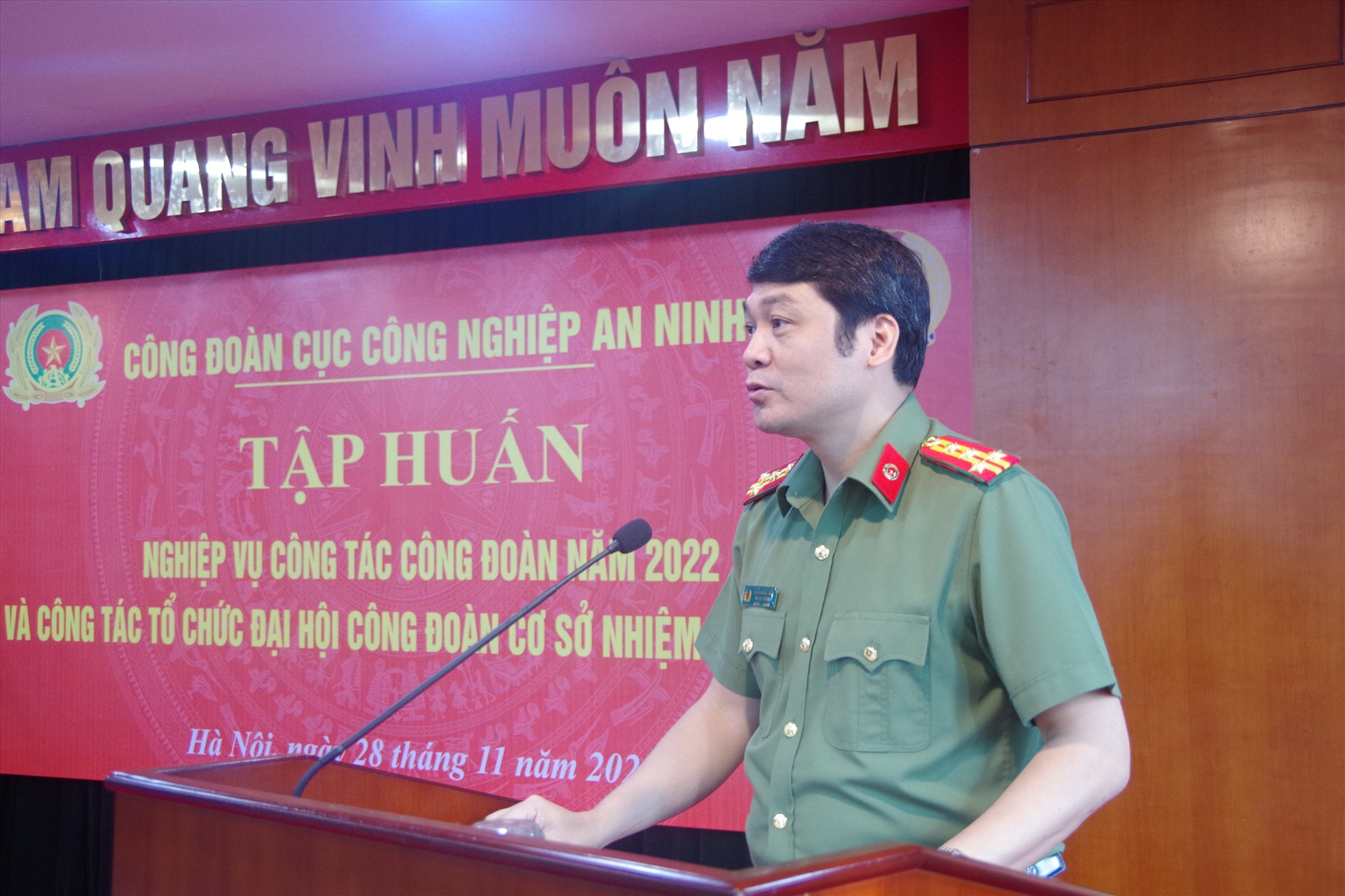 Đại tá Trần Quốc Tiến - Phó Cục trưởng Cục H08. Ảnh: Lương Hạnh.