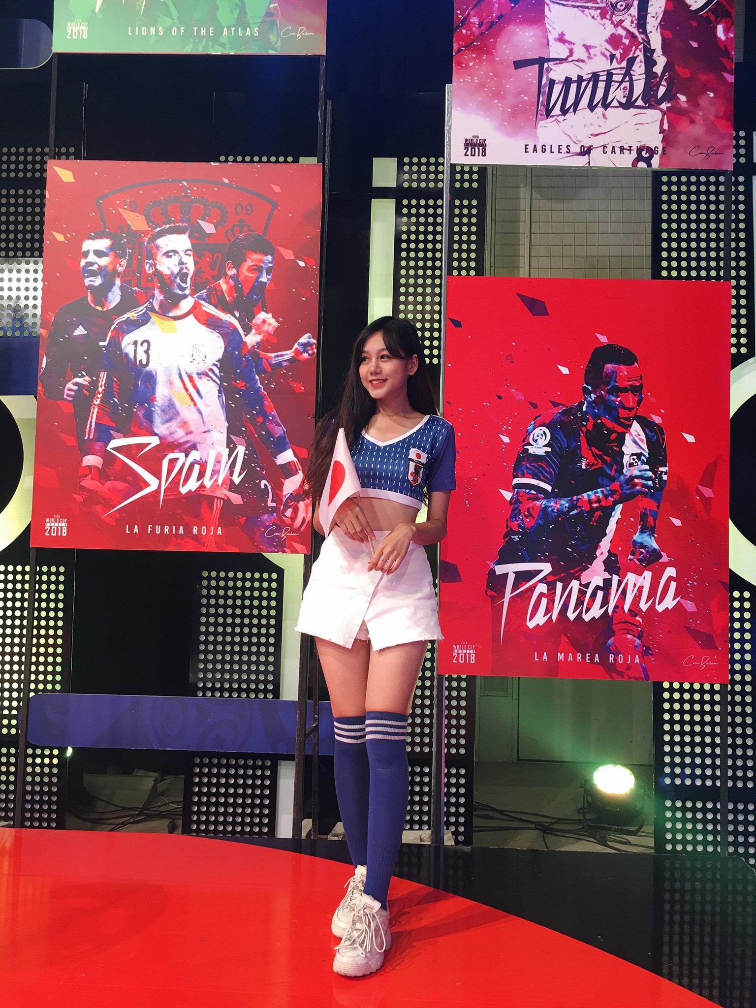 Năm 2018, Diệu Thúy xuất hiện lần đầu tiên trên sóng chương trình “Nóng cùng World Cup“. Người đẹp quê Hà Nội là đại diện cho đội tuyển Nhật Bản
