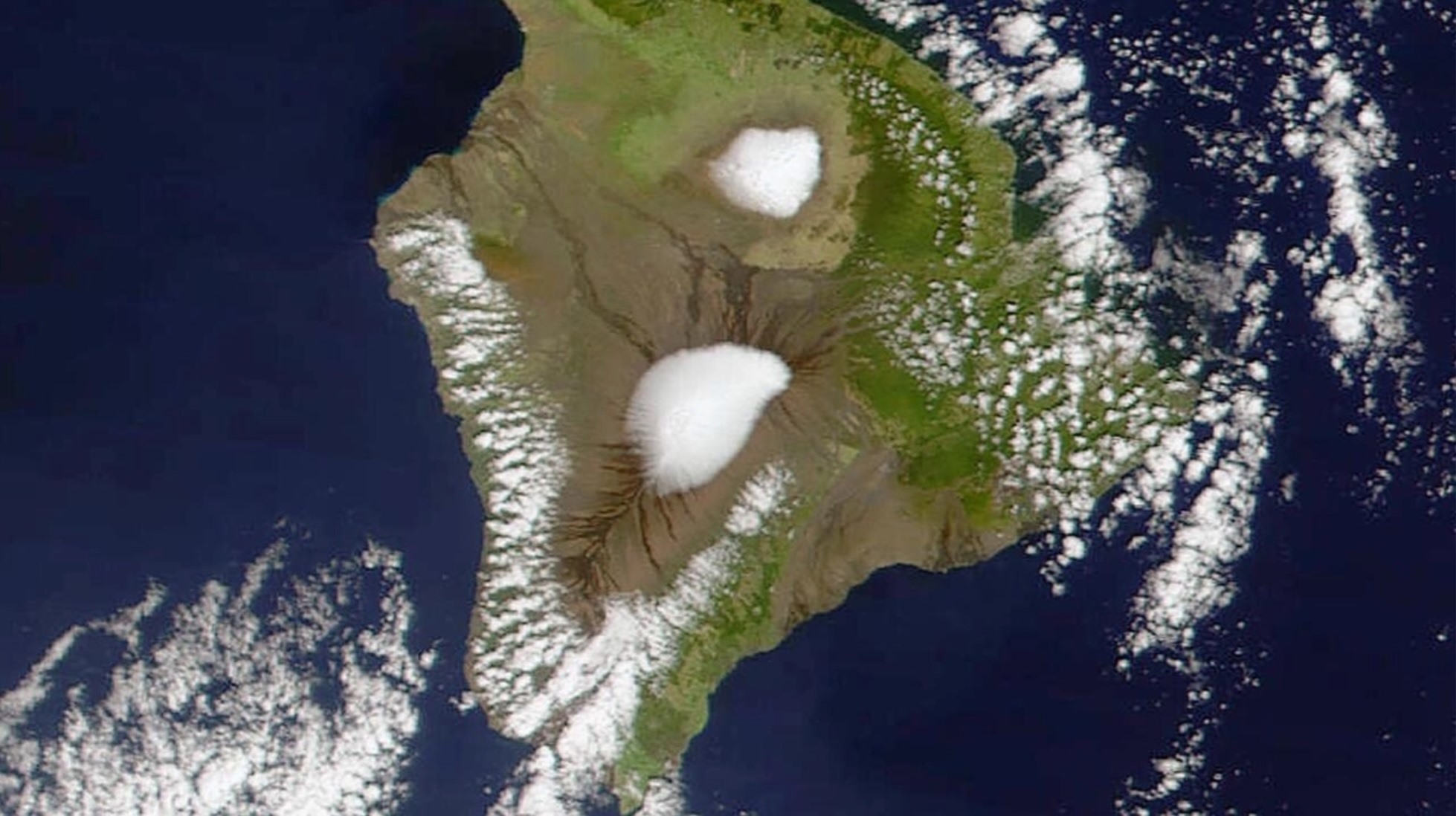 Hình ảnh của NASA về độ lớn của núi lửa Mauna Loa trên đảo Hawaii. Ảnh: NASA