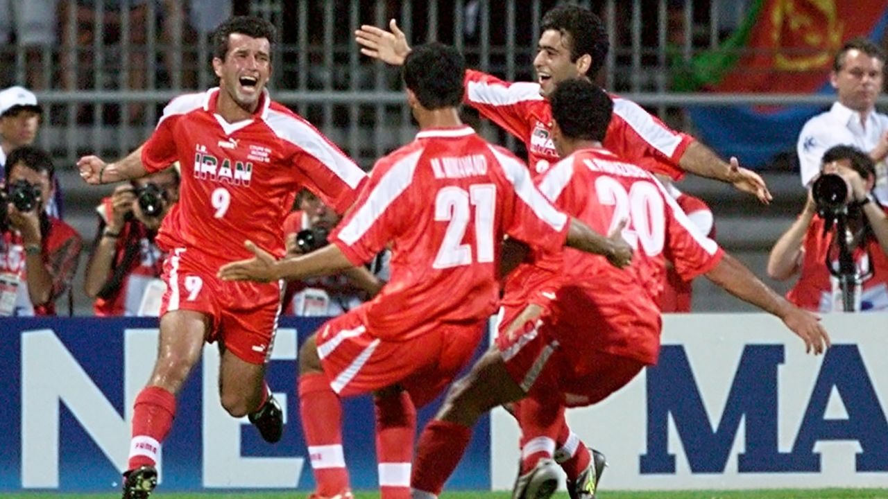 Tuyển Iran từng thắng Mỹ 2-1 tại World Cup 1998. Ảnh: AFP