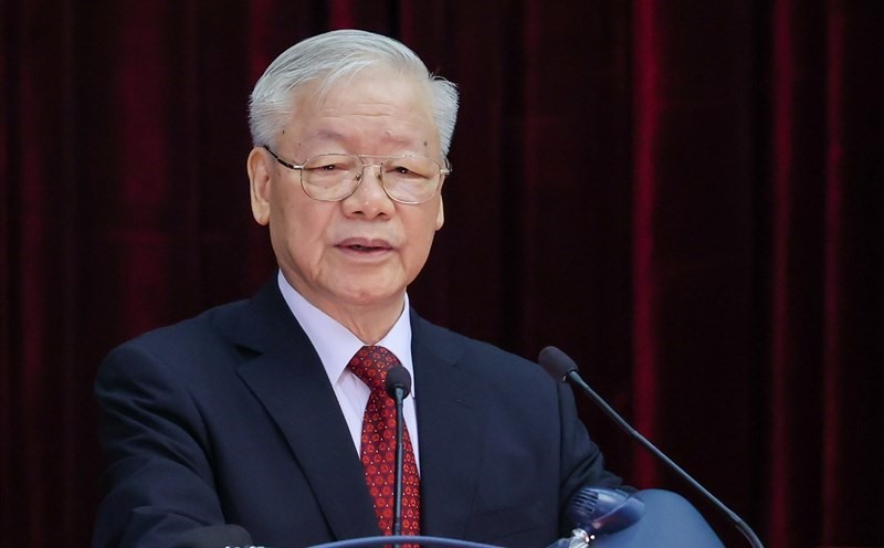 Tổng Bí thư Nguyễn Phú Trọng vừa ký ban hành Nghị quyết số 28-NQ/TW, Hội nghị lần thứ 6 Ban Chấp hành Trung ương Đảng về tiếp tục đổi mới phương thức lãnh đạo, cầm quyền của Đảng đối với hệ thống chính trị trong giai đoạn mới.