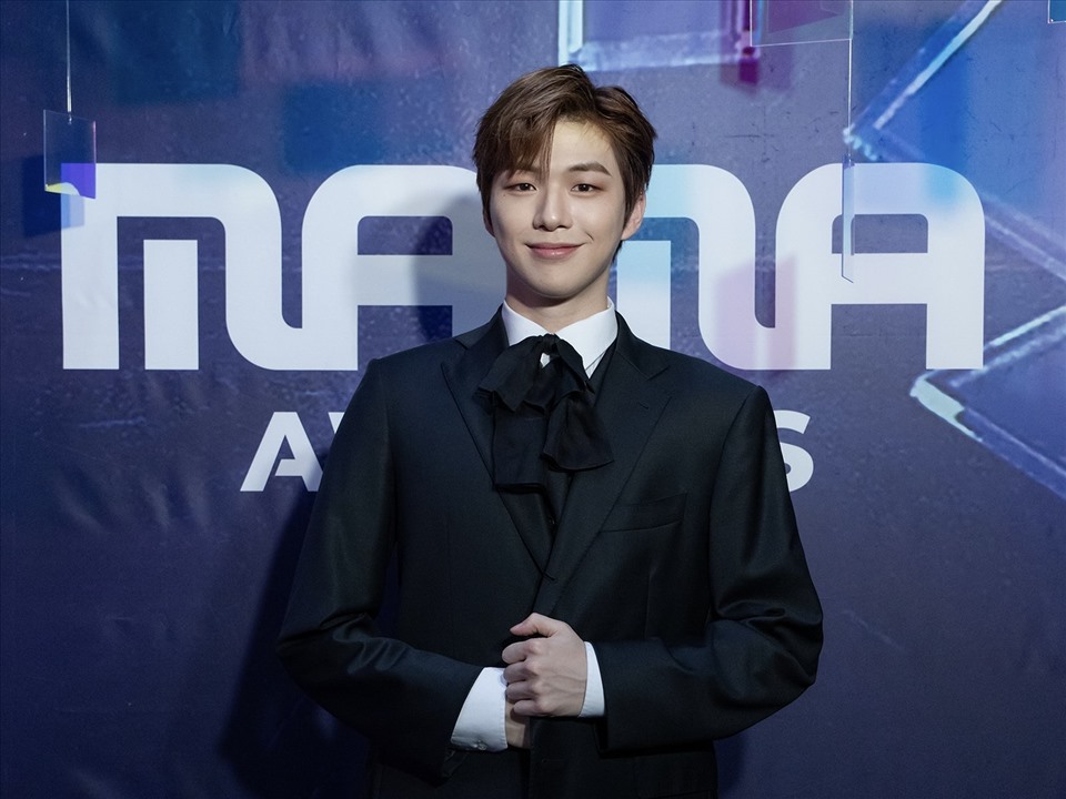 Kang Daniel. Ảnh: Twitter MAMA AWARDS.