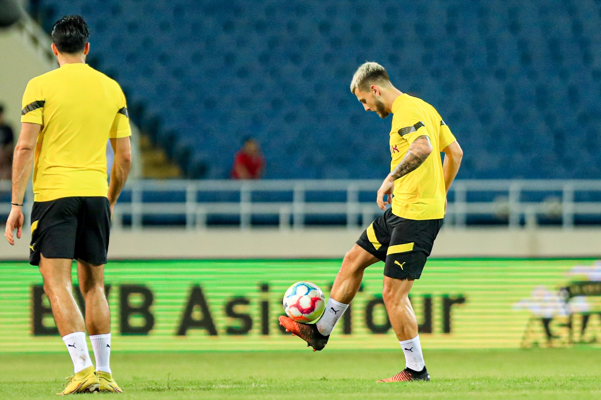 Trận đấu giữa đội tuyển Việt Nam và câu lạc bộ Borussia Dortmund diễn ra lúc 19h00 tối mai 30.11. Huấn luyện viên Park Hang-seo và các học trò quyết tâm có kết quả tốt trước đại diện nước Đức.