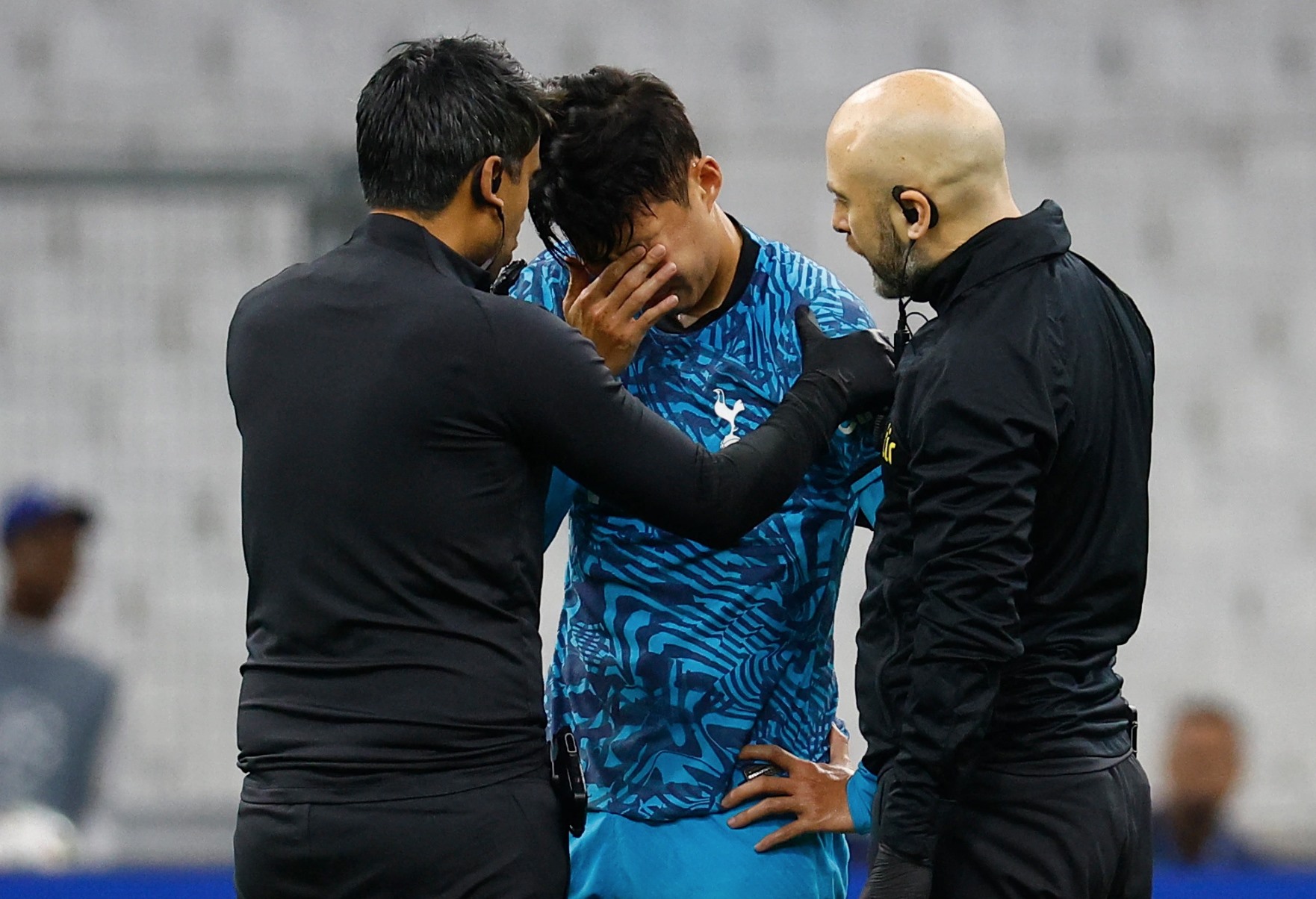 Son Heung-min có thể đã khóc khi chấn thương đến vào lúc World Cup đã cận kề. Ảnh: AFP