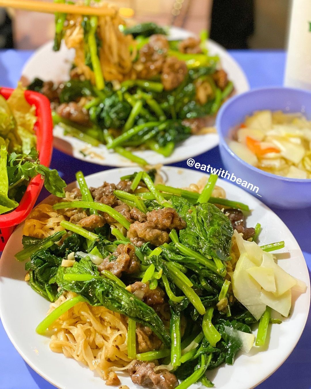 Phở xào Trang Mèo thu hút nhiều thực khách trong nước và quốc tế Ảnh: @eatwithbeann_