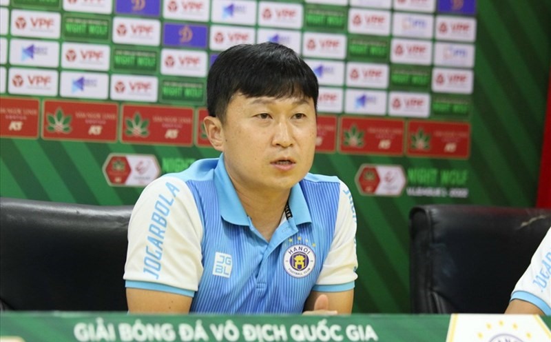 Huấn luyện viên Chun Jae Ho tin rằng Hà Nội vẫn tự quyết trong cuộc đua vô địch V.League. Ảnh: H.A