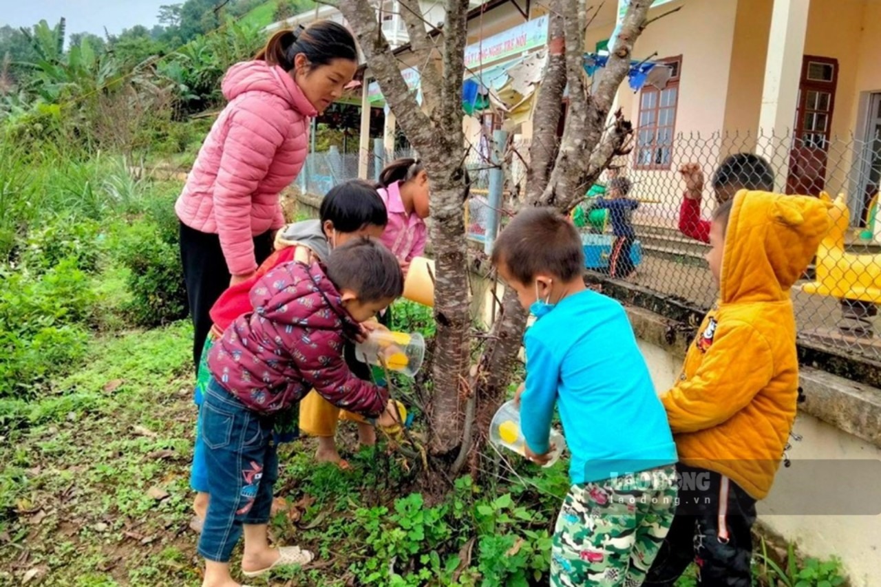 Các giáo viên mầm non vùng cao Sơn La đều bày tỏ suy nghĩ, mong muốn việc tăng phụ cấp sớm thành hiện thực để có thêm động lực công tác, giảng dạy.