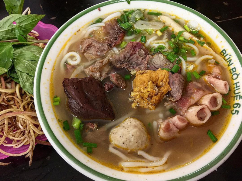 Ảnh: Bún bò Huế 65