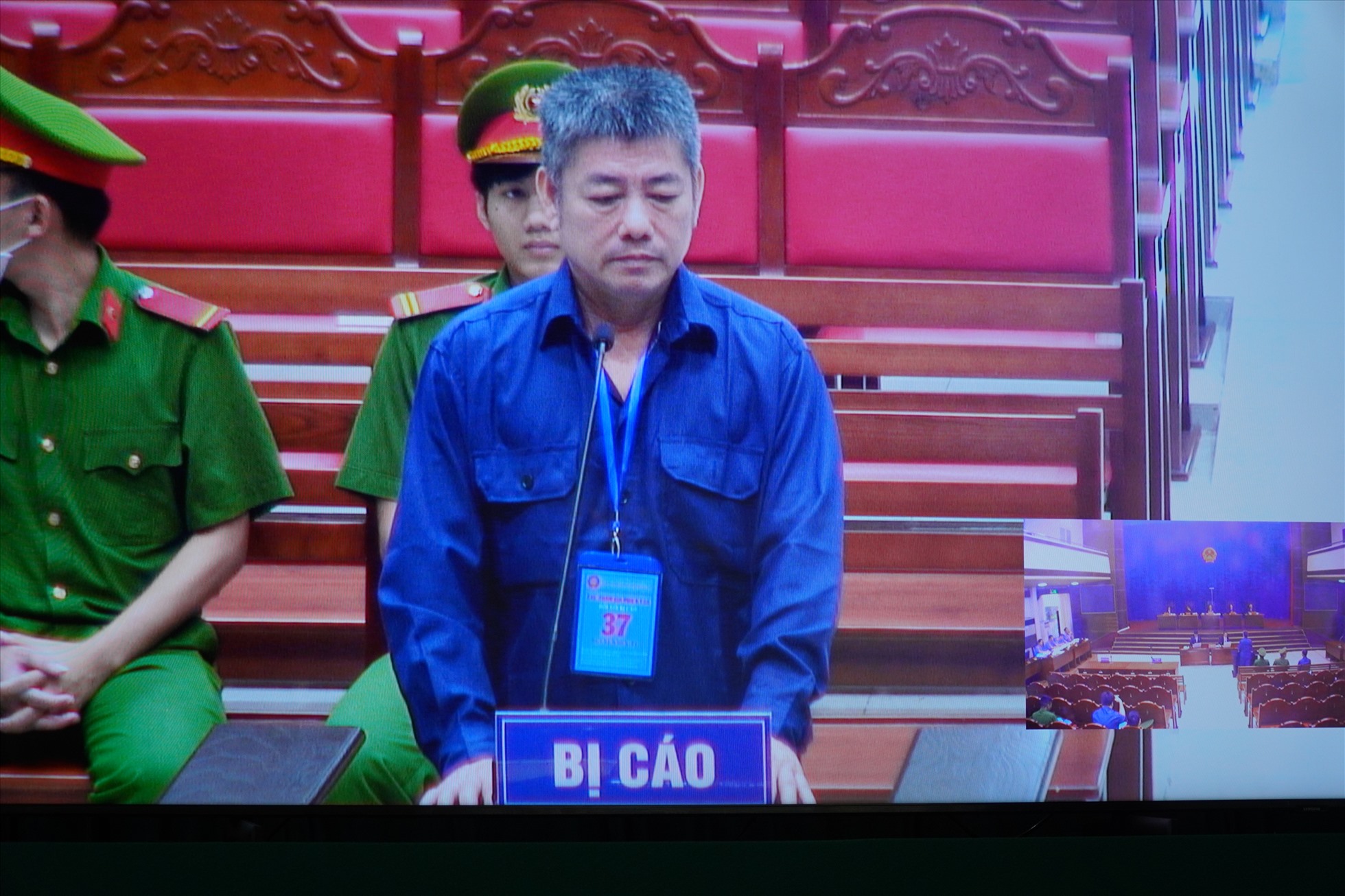 Nguyễn Hữu Tứ tại phiên toà ngày 8.11. Ảnh: Hà Anh Chiến