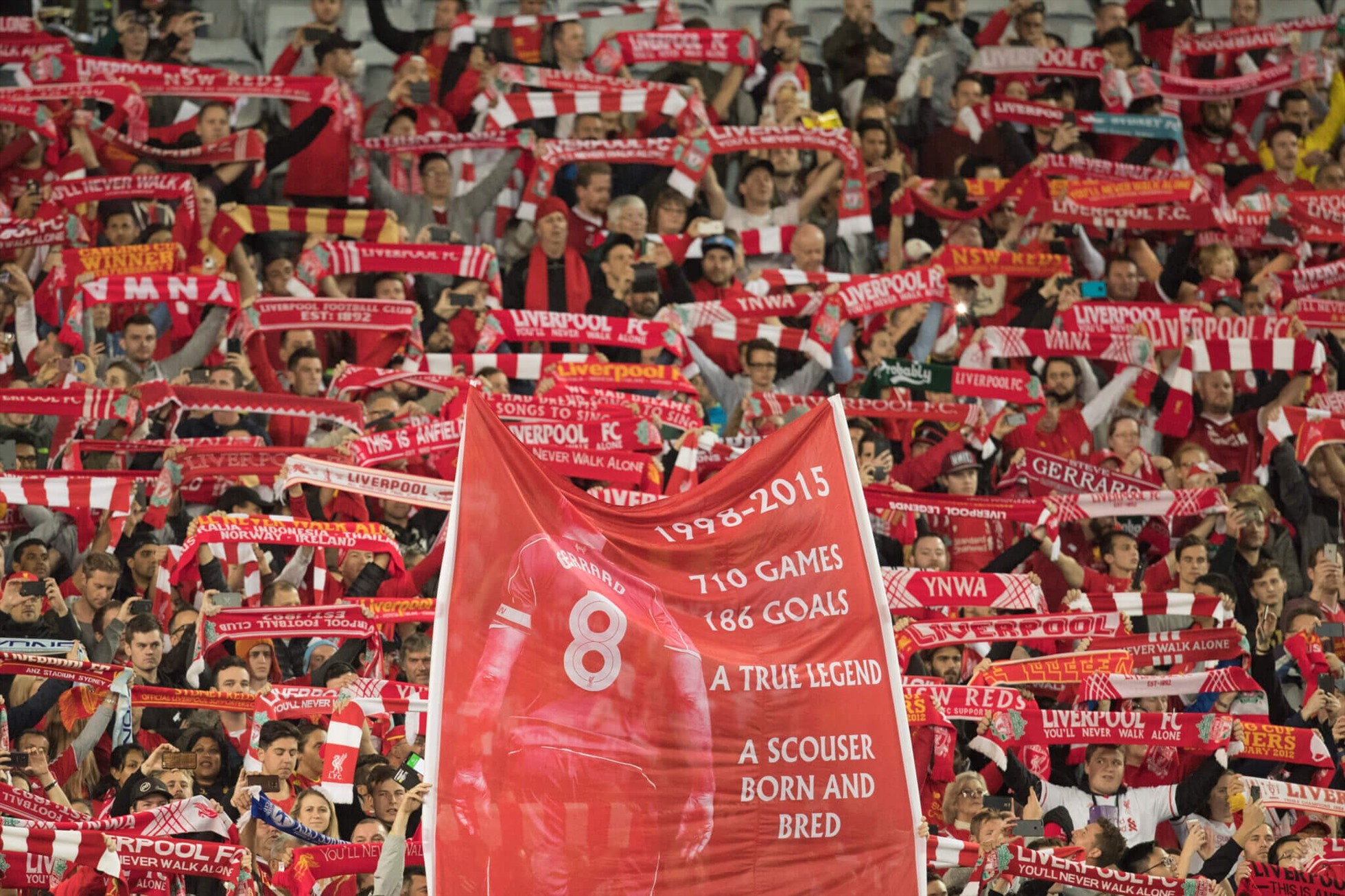 Người hâm mộ Liverpool rất muốn chủ mới phải tôn trọng truyền thống. Ảnh: AFP