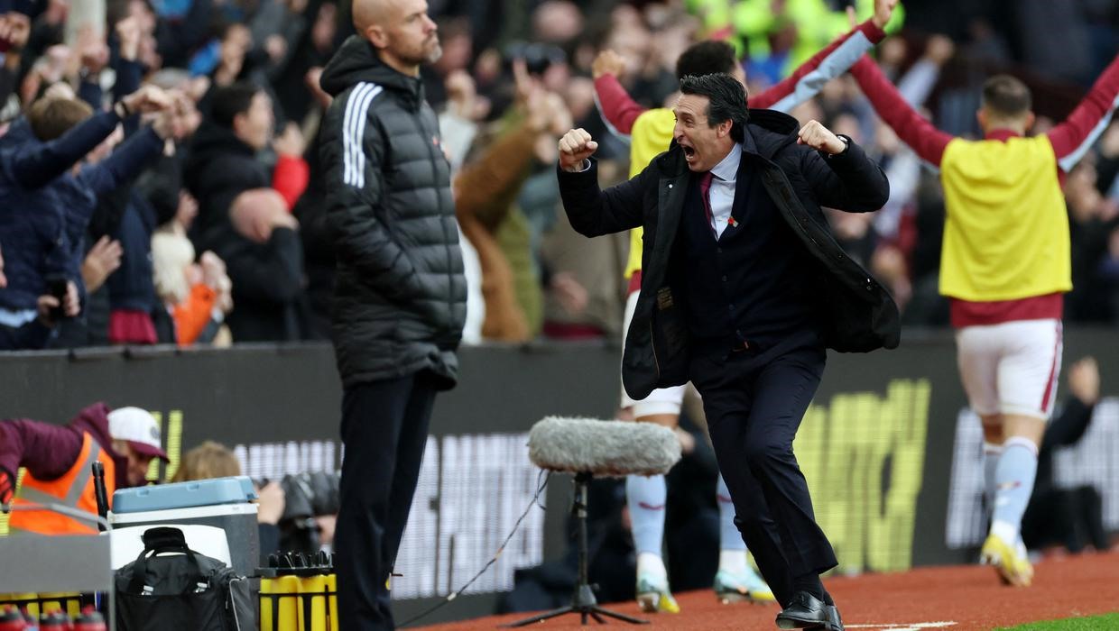 Emery vỡ òa cảm xúc khi thắng M.U ngay trong trận chính thức đầu tiên tiếp quản Aston Villa. Ảnh: AFP