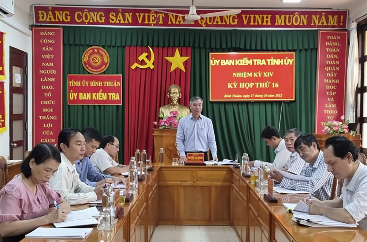 Ủy ban Kiểm tra Tỉnh ủy Bình Thuận họp kỳ thứ 16. Ảnh: Trang TTĐT UBKT Tỉnh Ủy
