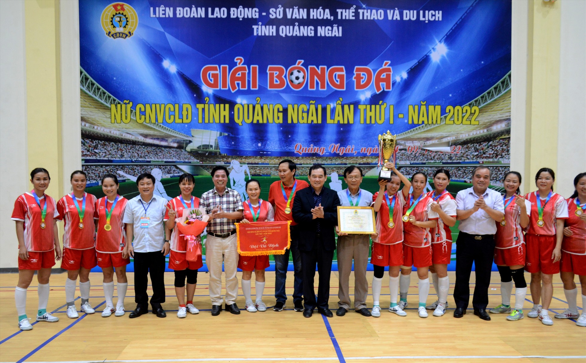 Công đoàn ngành giáo dục vô địch Giải bóng nữ CNVCLĐ tỉnh Quảng Ngãi lần thứ I – năm 2022.