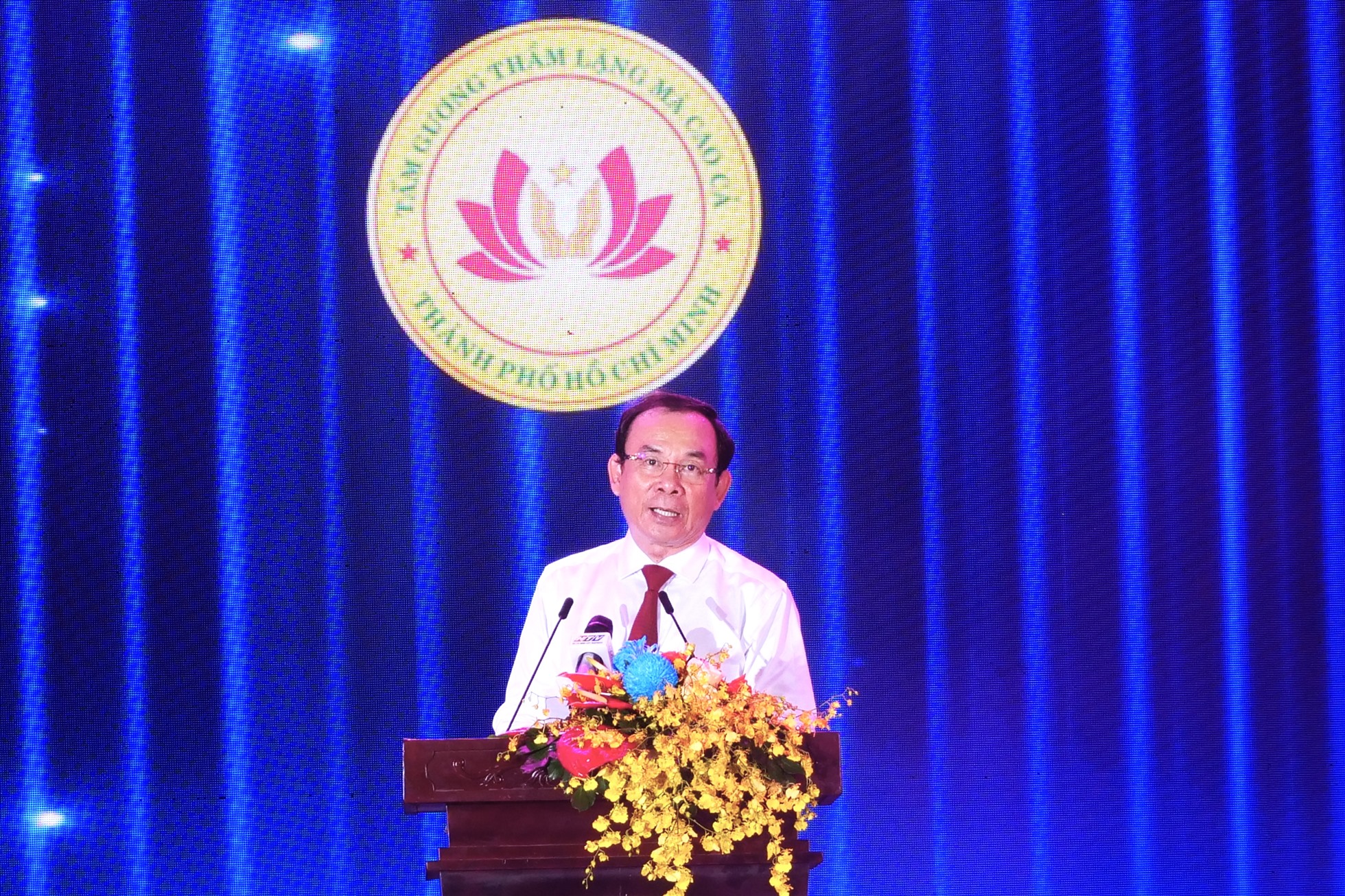 Bí thư Thành ủy TPHCM Nguyễn Văn Nên phát biểu tôn vinh các gương điển hình