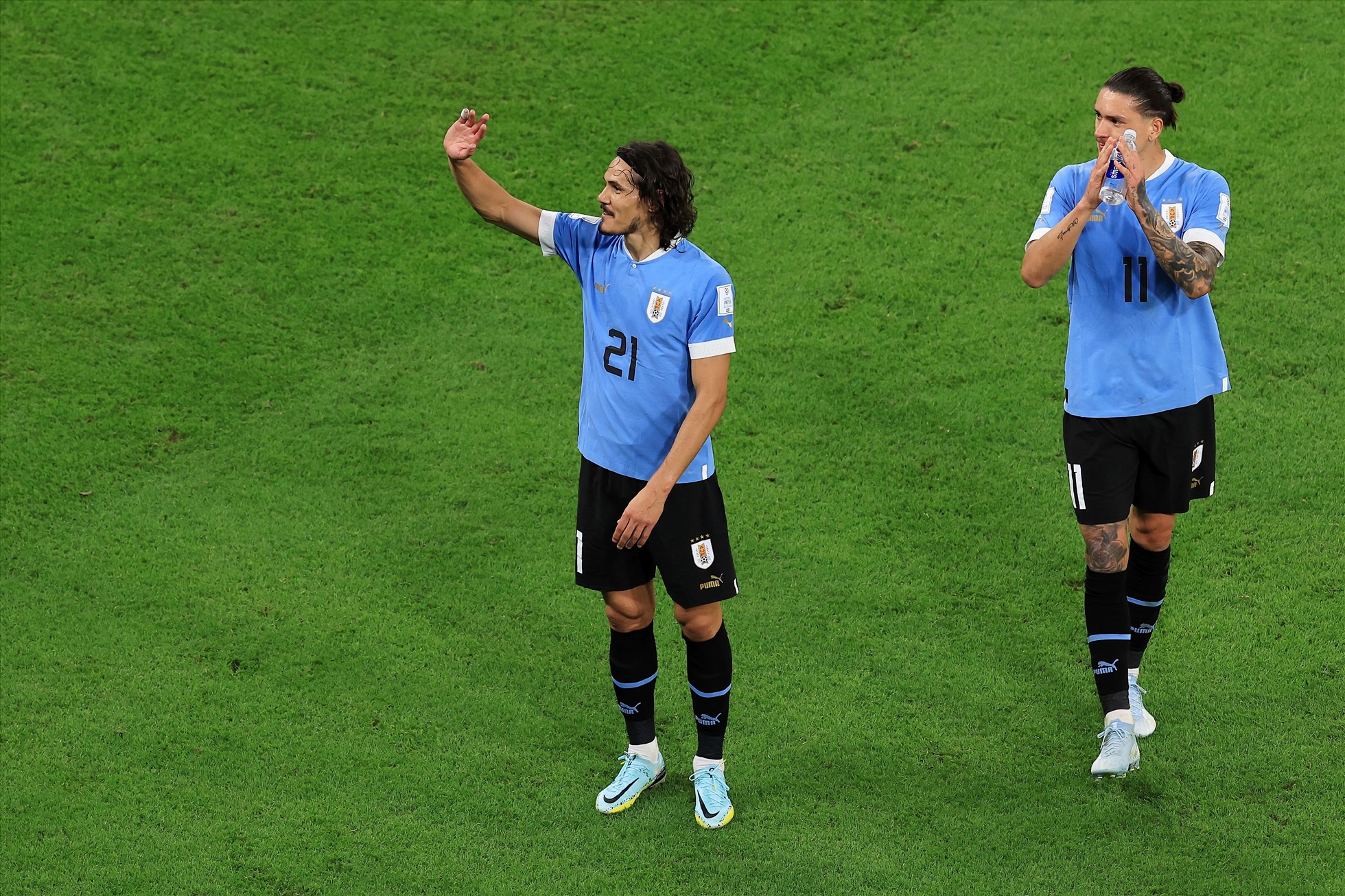 Nhiệm vụ khó khăn cho Cavani, Nunez và các cầu thủ Uruguay. Ảnh: AFP