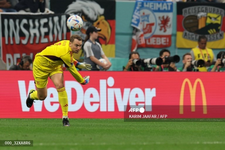 Manuel Neuer made a brilliant save.  Photo: AFP