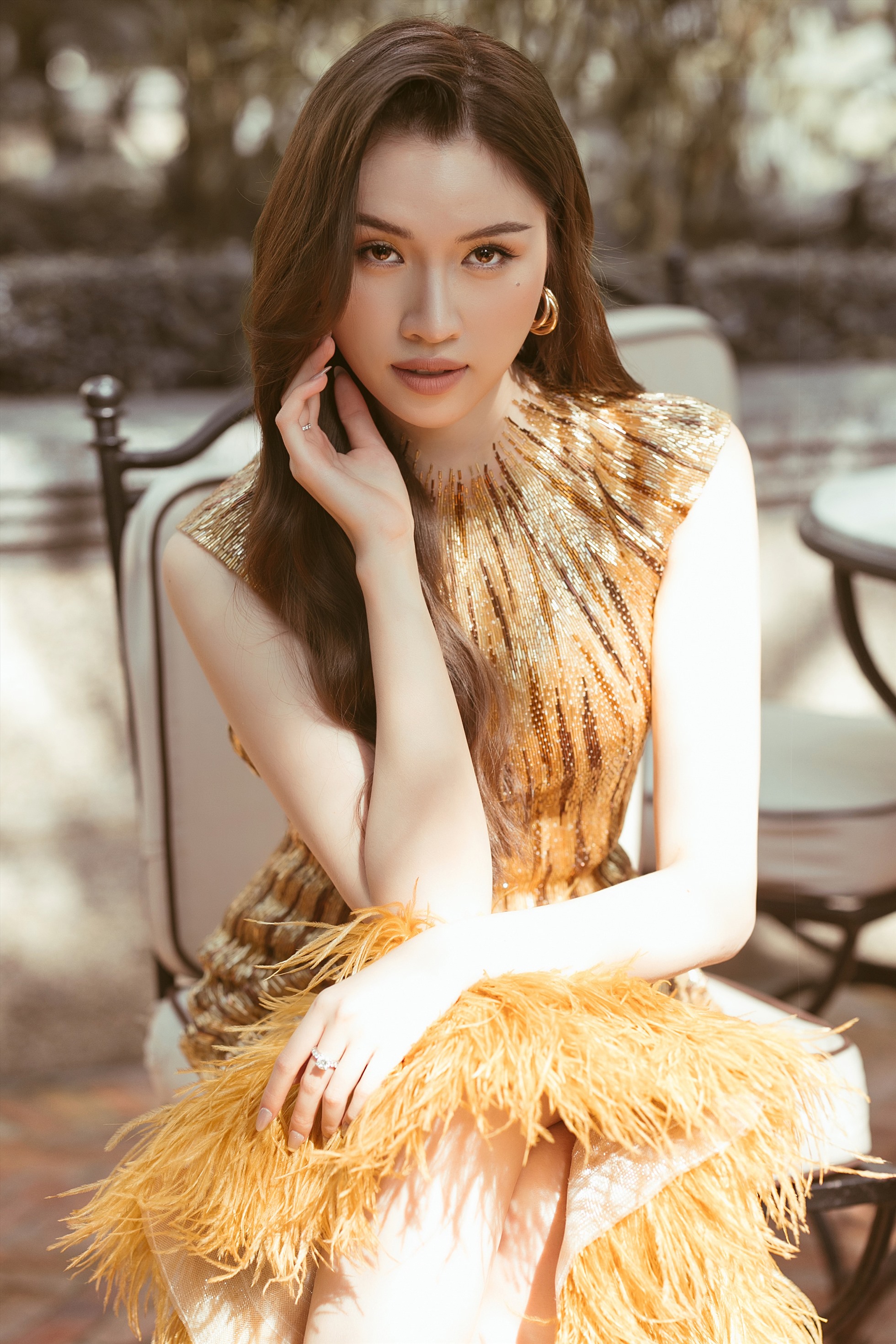 Ban tổ chức (BTC) Miss Charm 2023 quyết định lựa chọn đề cử Đặng Dương Thanh Thanh Huyền trở thành đại diện Việt Nam tham gia cuộc thi Miss Charm 2023.