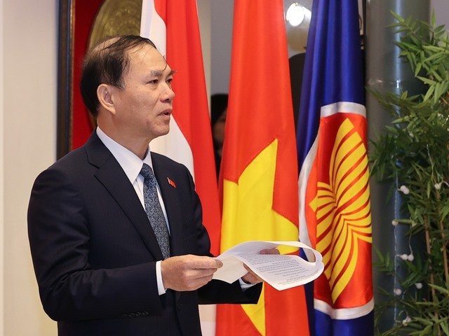 Đại sứ Việt Nam tại Hà Lan Phạm Việt Anh. Ảnh: VGP