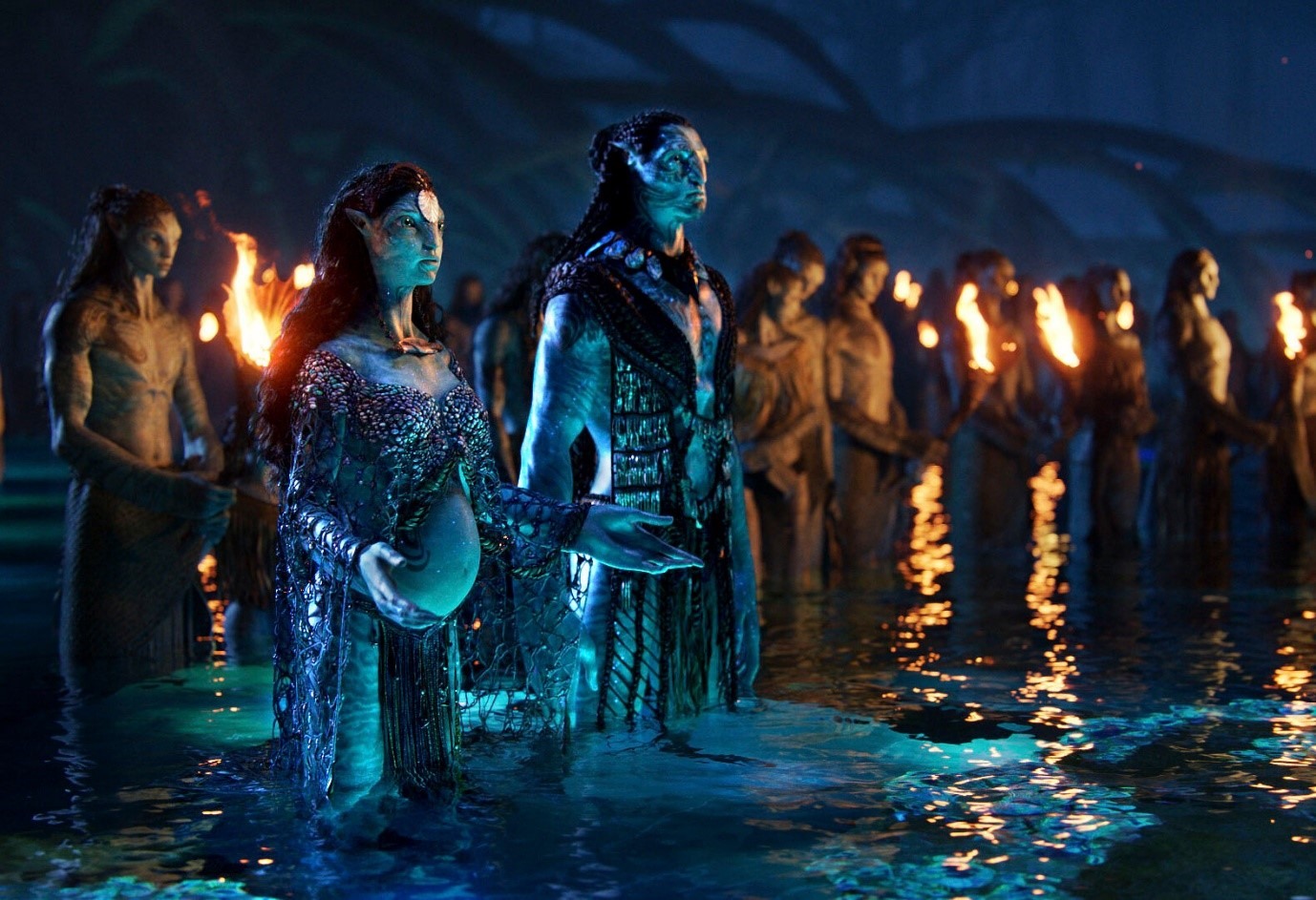 Sau 13 năm chờ đợi Avatar 2 chính thức tung trailer đầu tiên