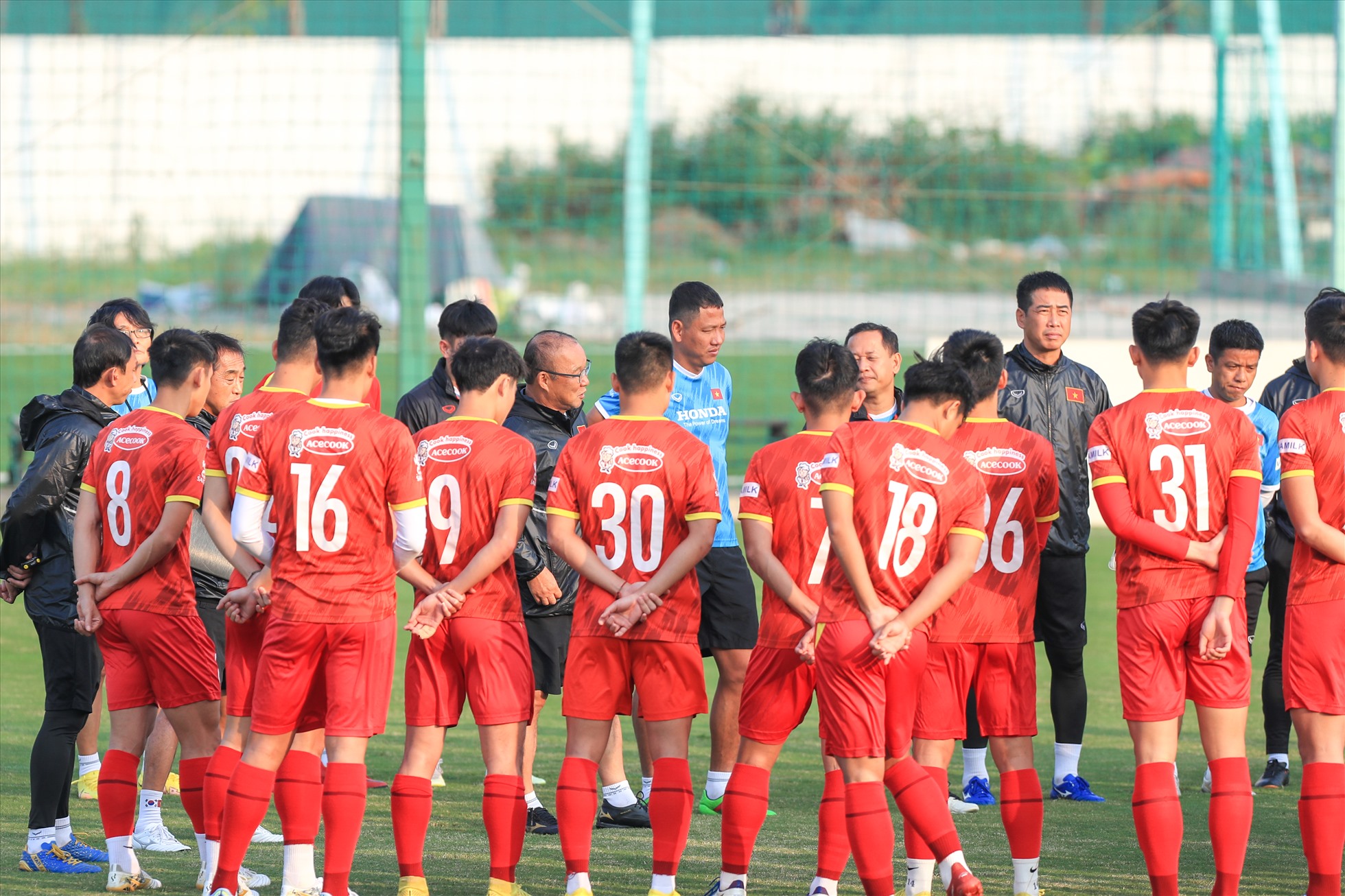 Hôm nay (12.12), đội tuyển Việt Nam có buổi tập thứ 2 chuẩn bị cho trận giao hữu gặp Philippines.