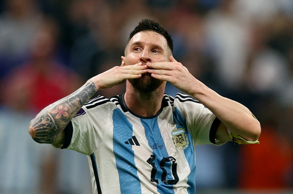Messi chỉ còn cách ngai vàng một trận thắng nữa. Ảnh: AFP
